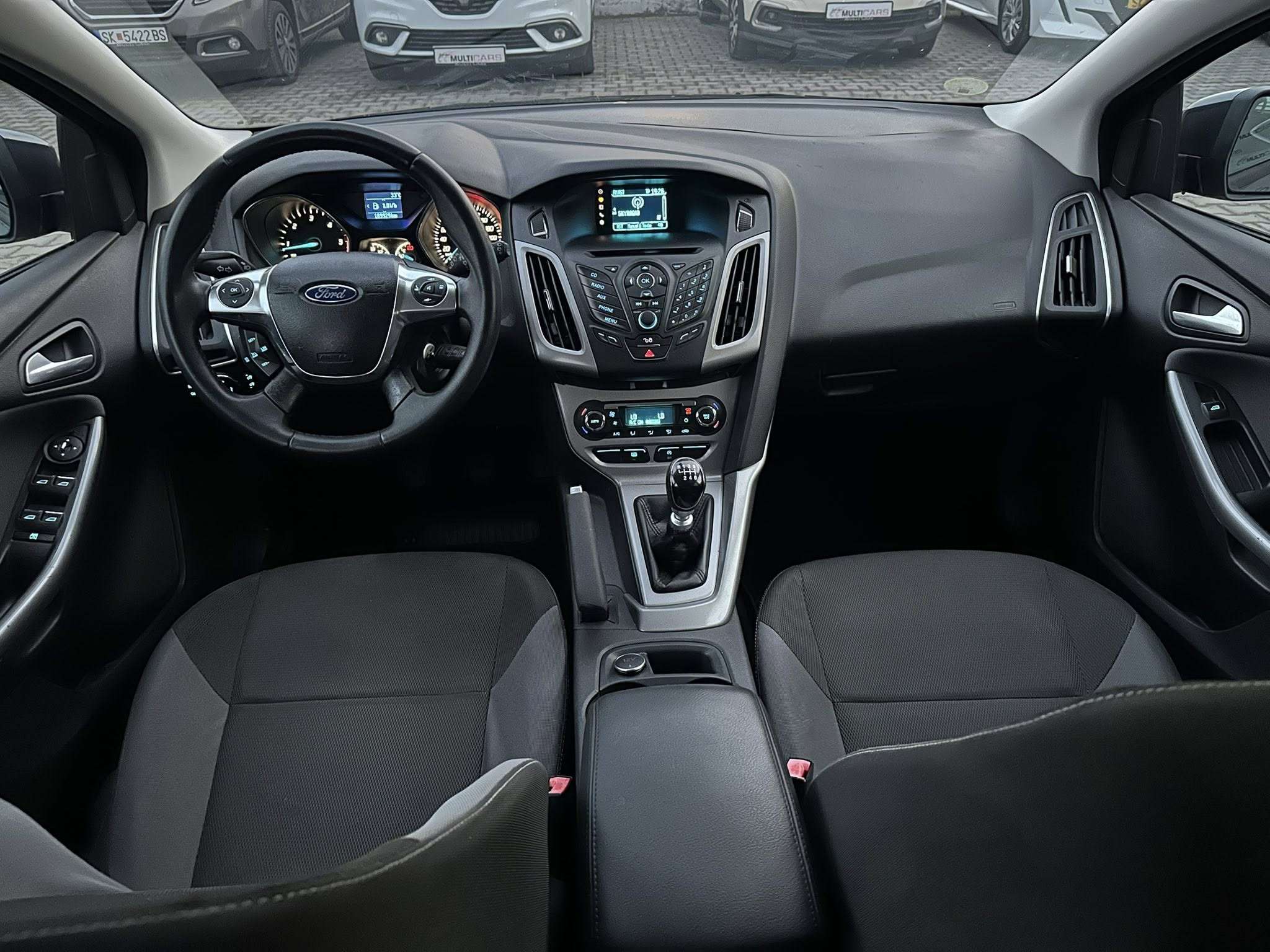 
								FORD FOCUS – 1.6 TDCI – 2014 full									