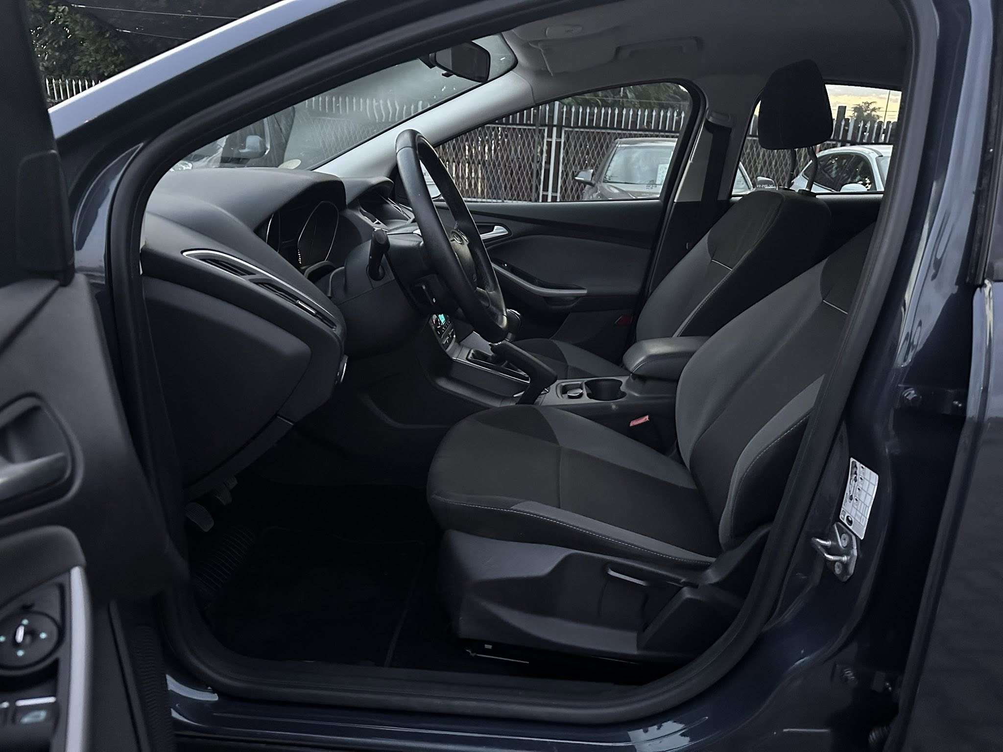 
								FORD FOCUS – 1.6 TDCI – 2014 full									