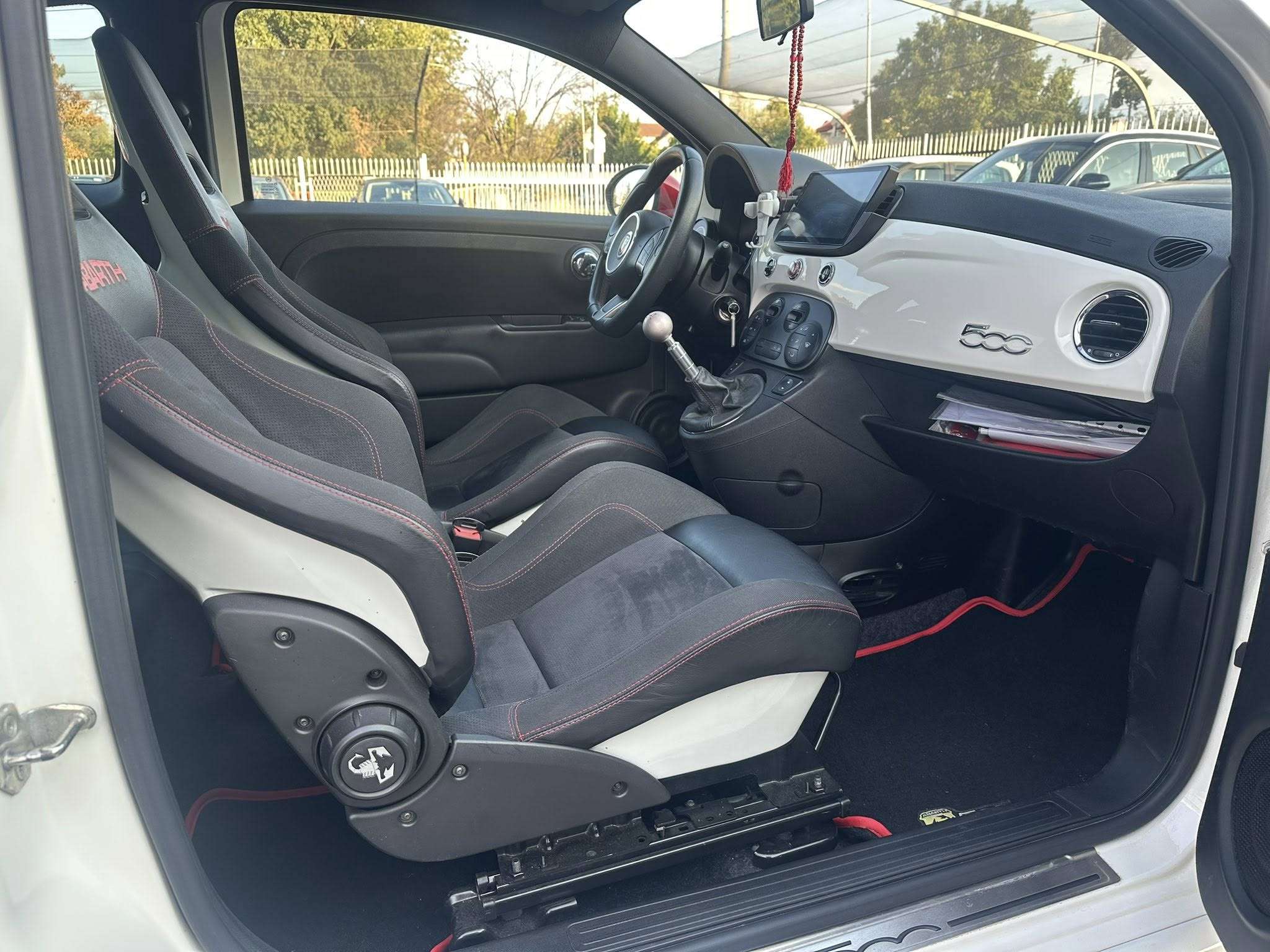 
								FIAT 595 Abarth – 1.4 Turbo – 2010 full									