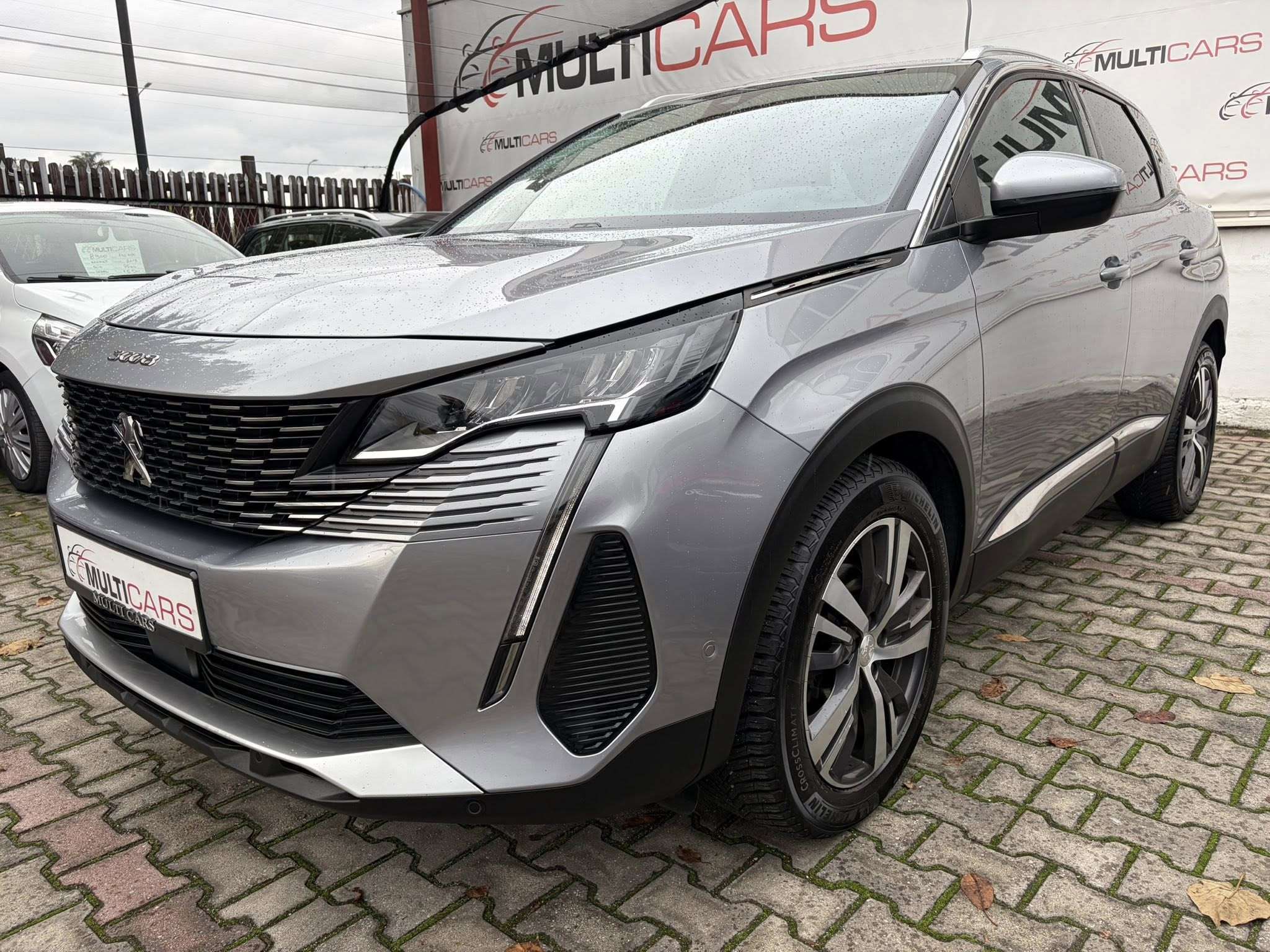 PEUGEOT 3008 Allure - 1.5 HDI - 2021