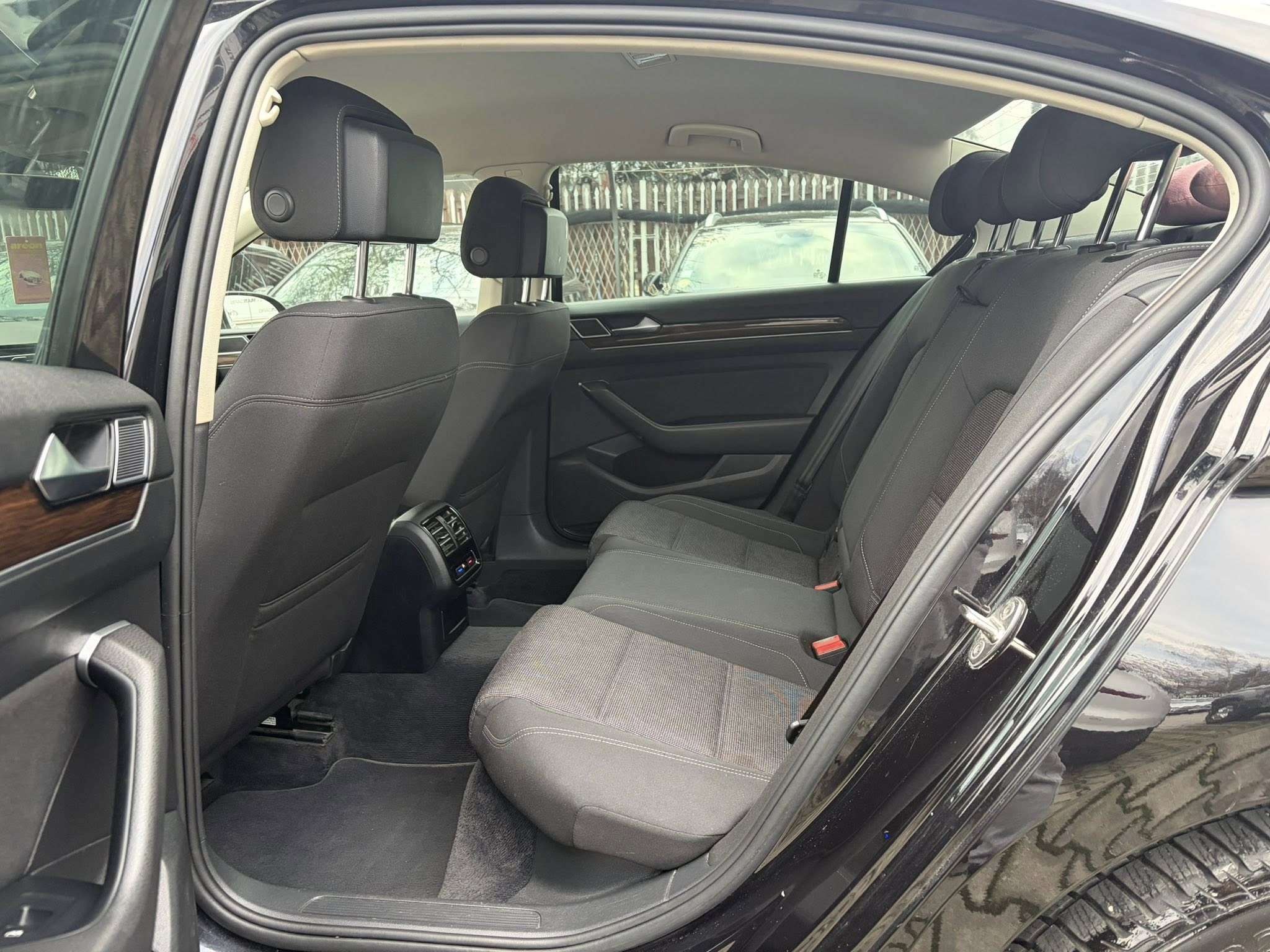 
								VOLKSWAGEN PASSAT – 2.0 TDI – 2015 full									