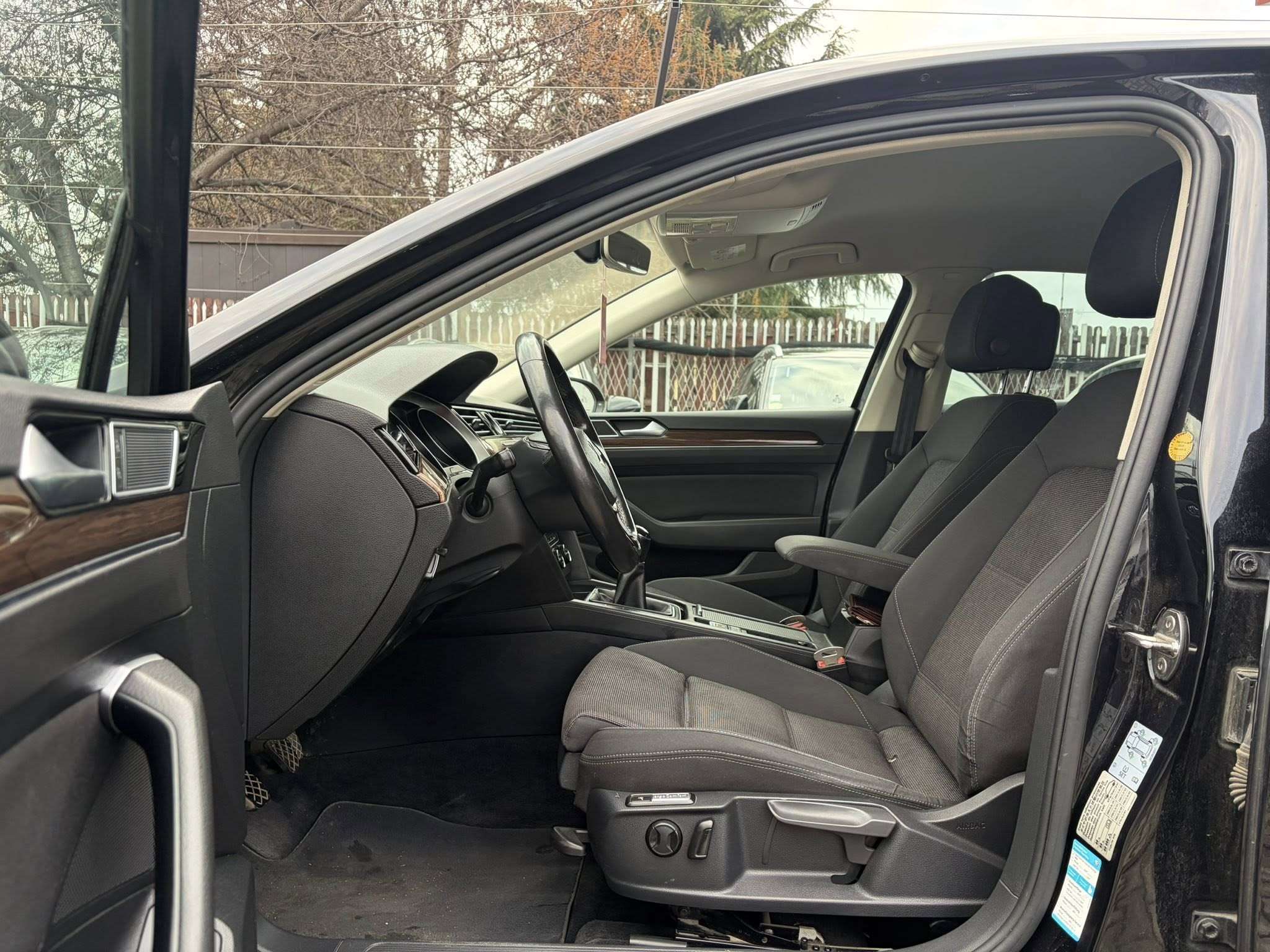 
								VOLKSWAGEN PASSAT – 2.0 TDI – 2015 full									