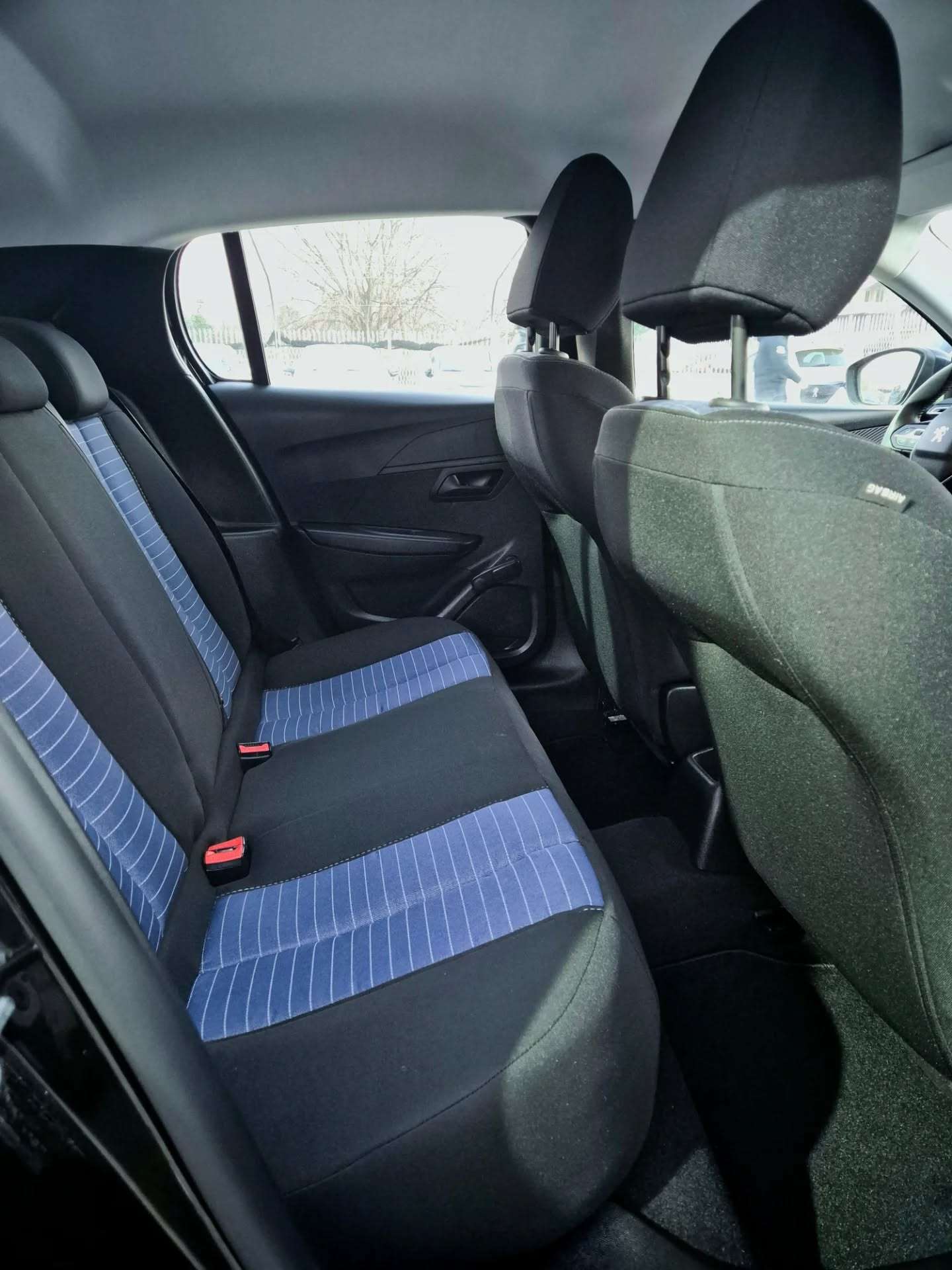 
								PEUGEOT 208 – 1.5 HDI – 2022 full									