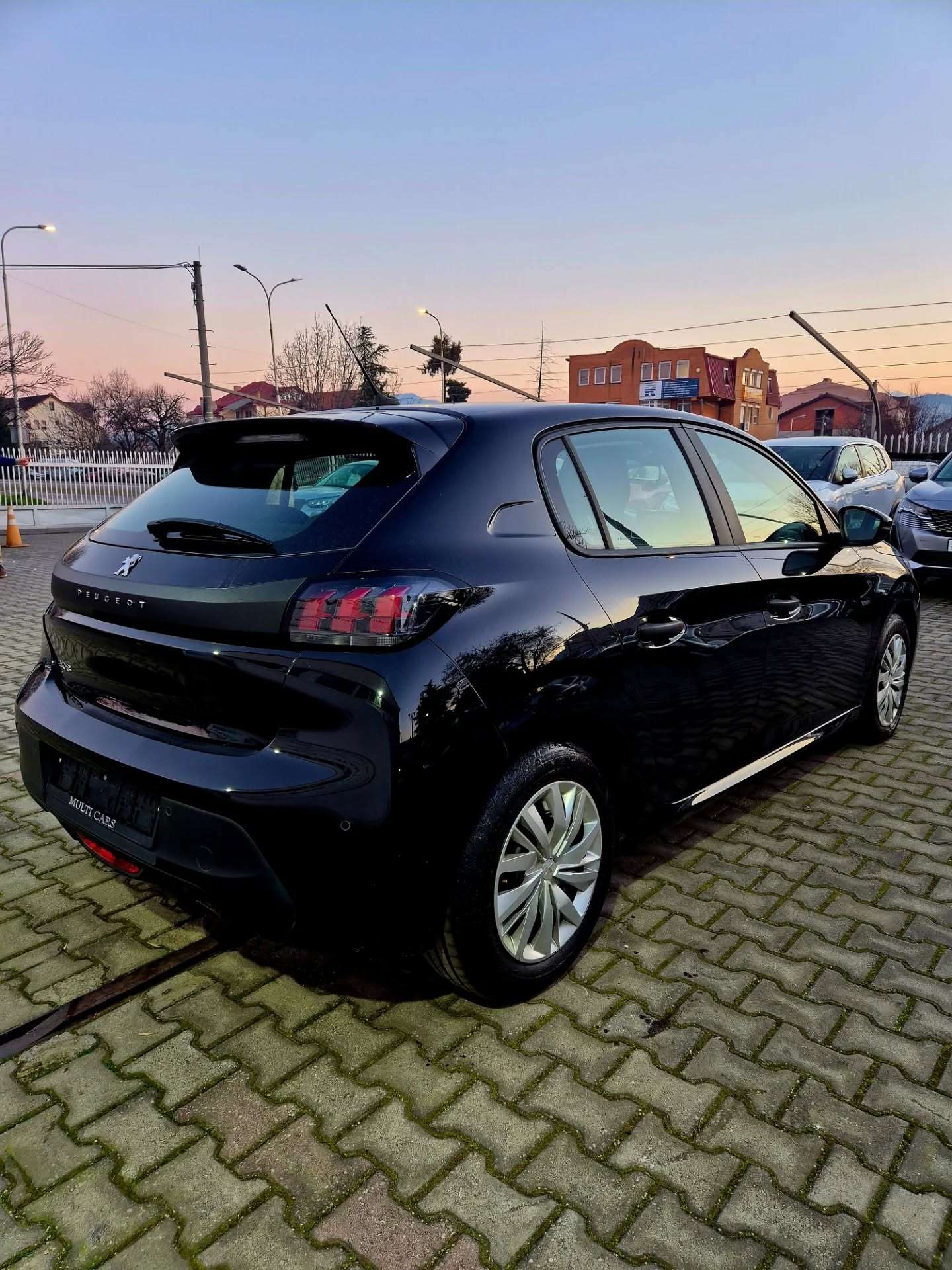 
								PEUGEOT 208 – 1.5 HDI – 2022 full									