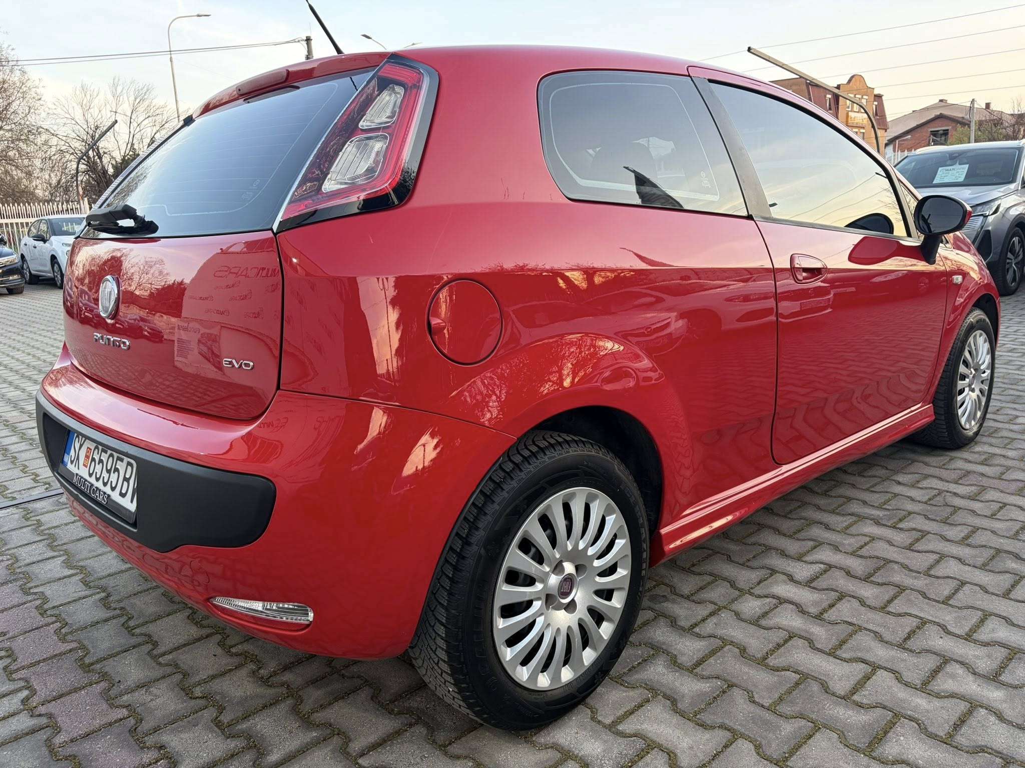 
								FIAT PUNTO EVO – 1.3 JTD – 2011 full									