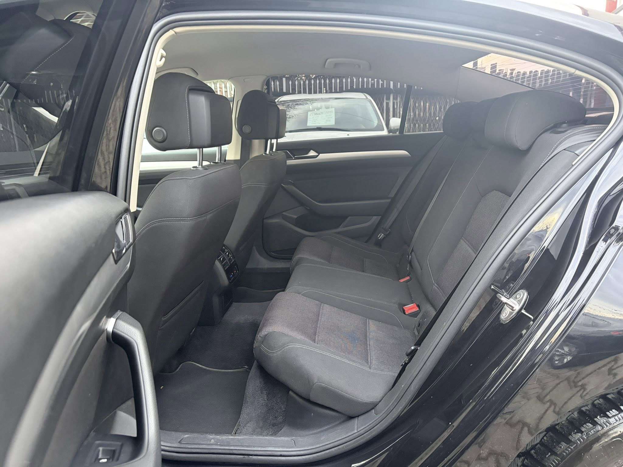 
								VOLKSWAGEN PASSAT 4Motion – 2.0 TDI – 2015 full									