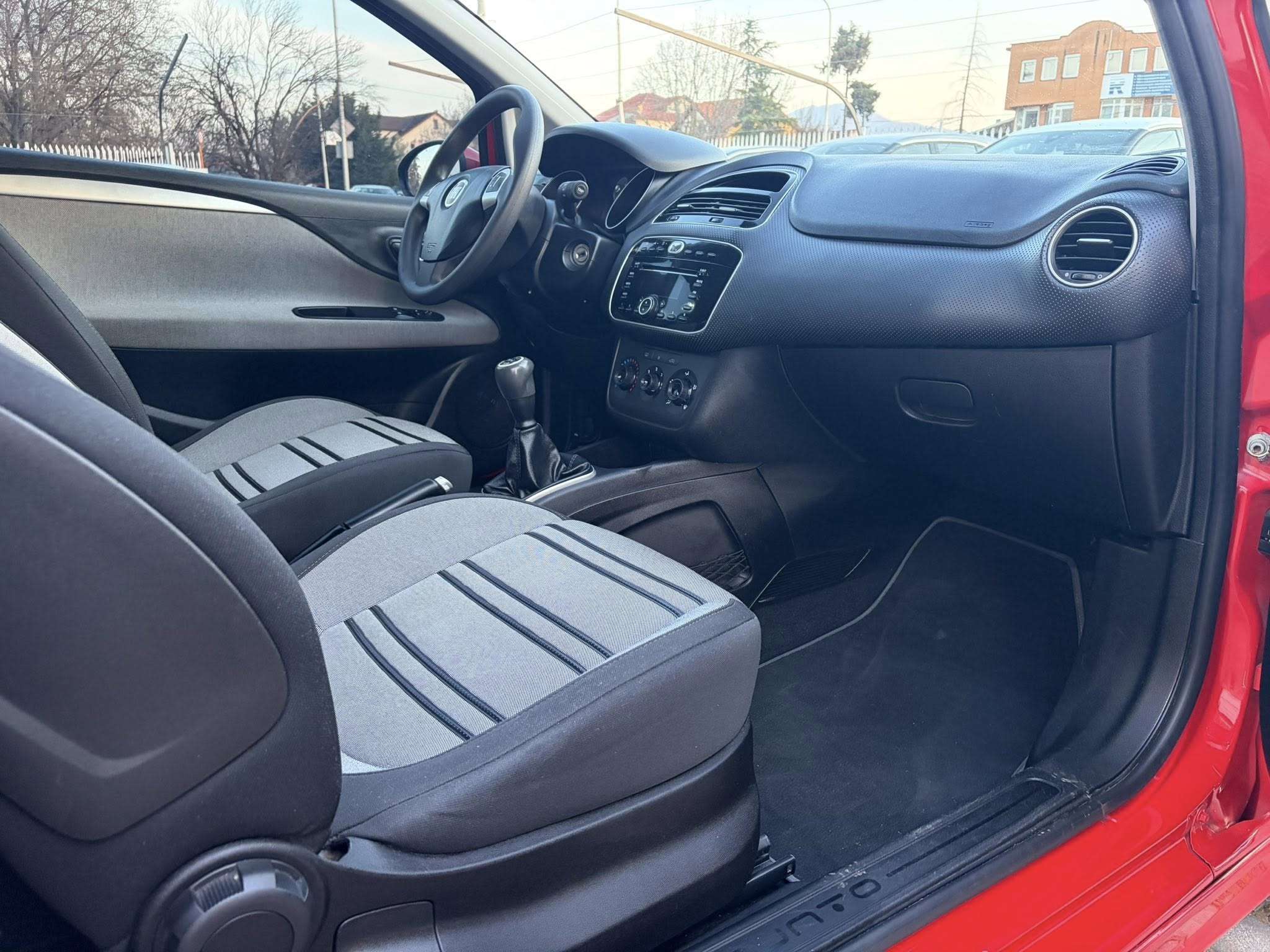 
								FIAT PUNTO EVO – 1.3 JTD – 2011 full									