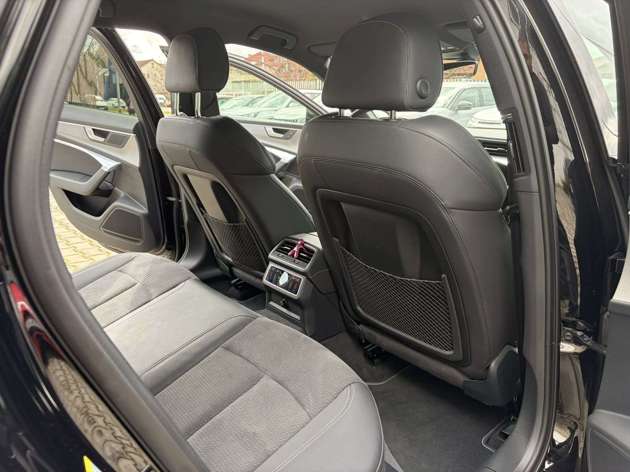 
								AUDI A6 S-line – 2.0 TDI – 2025 full									