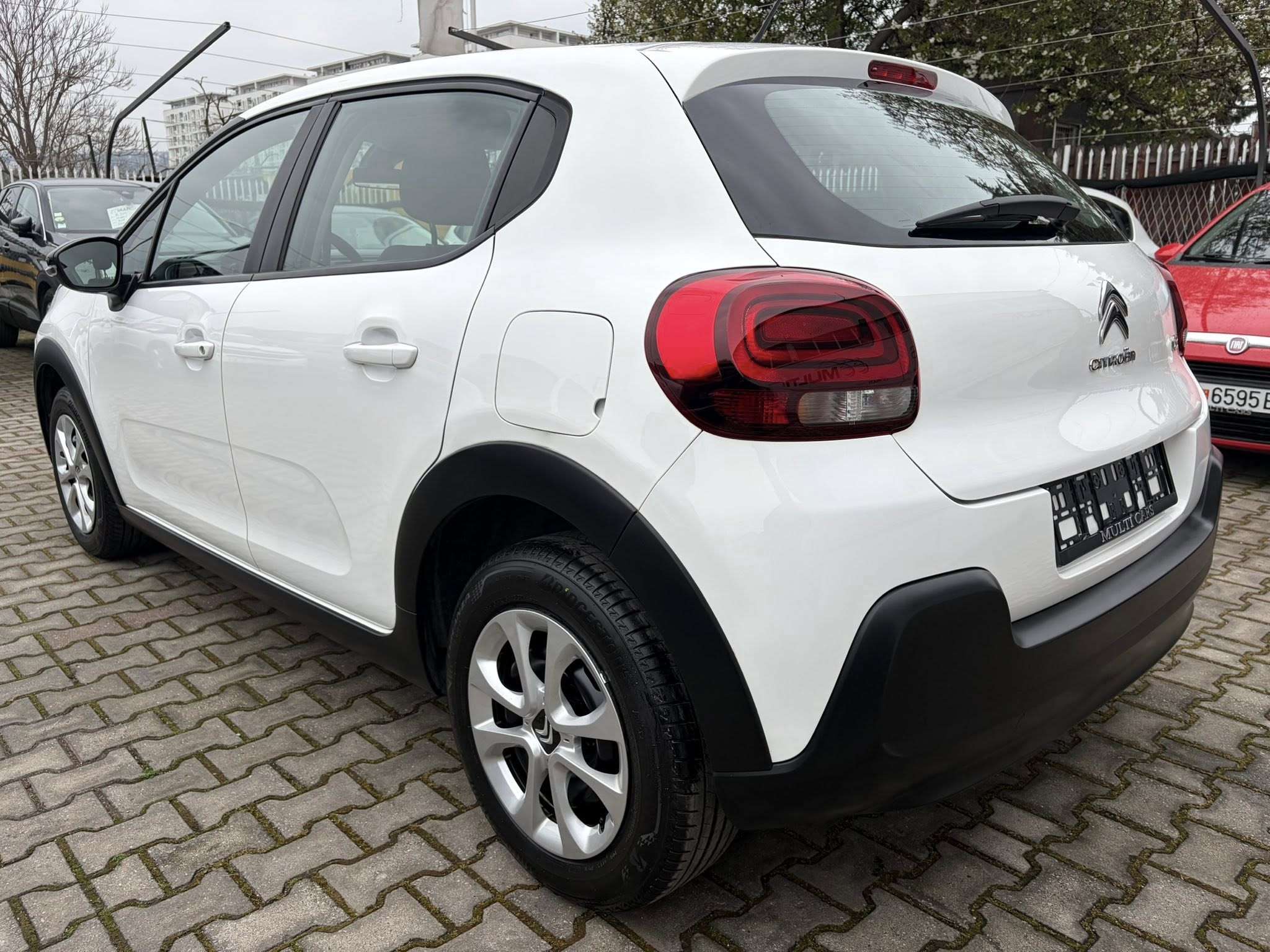 
								CITROEN C3 Facelift – 1.2 PureTech – 2021 full									