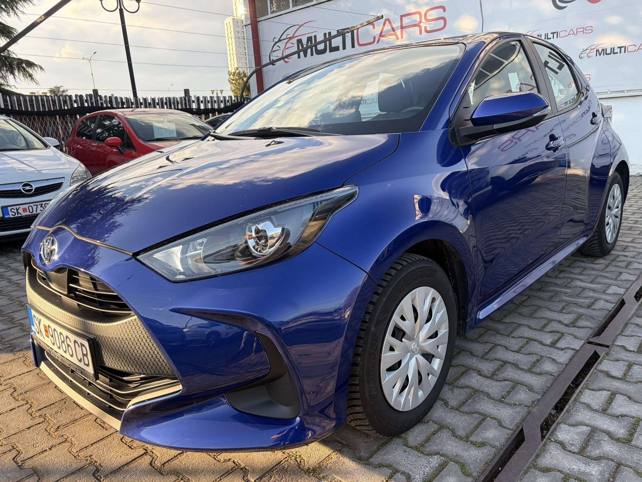 TOYOTA YARIS - 1.5I - 2023