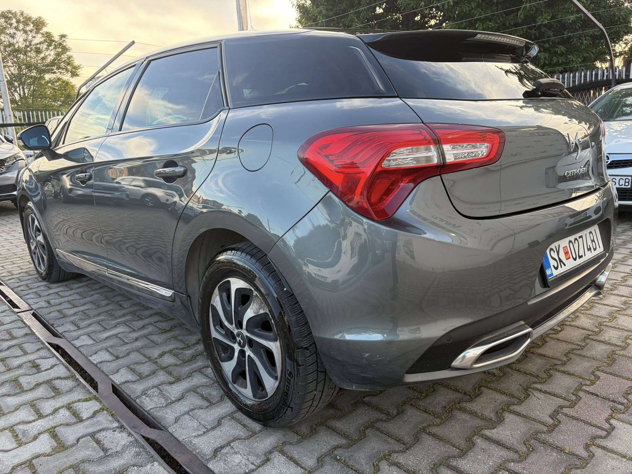 
								CITROEN DS5 – 1.6HDI – 2013 full									