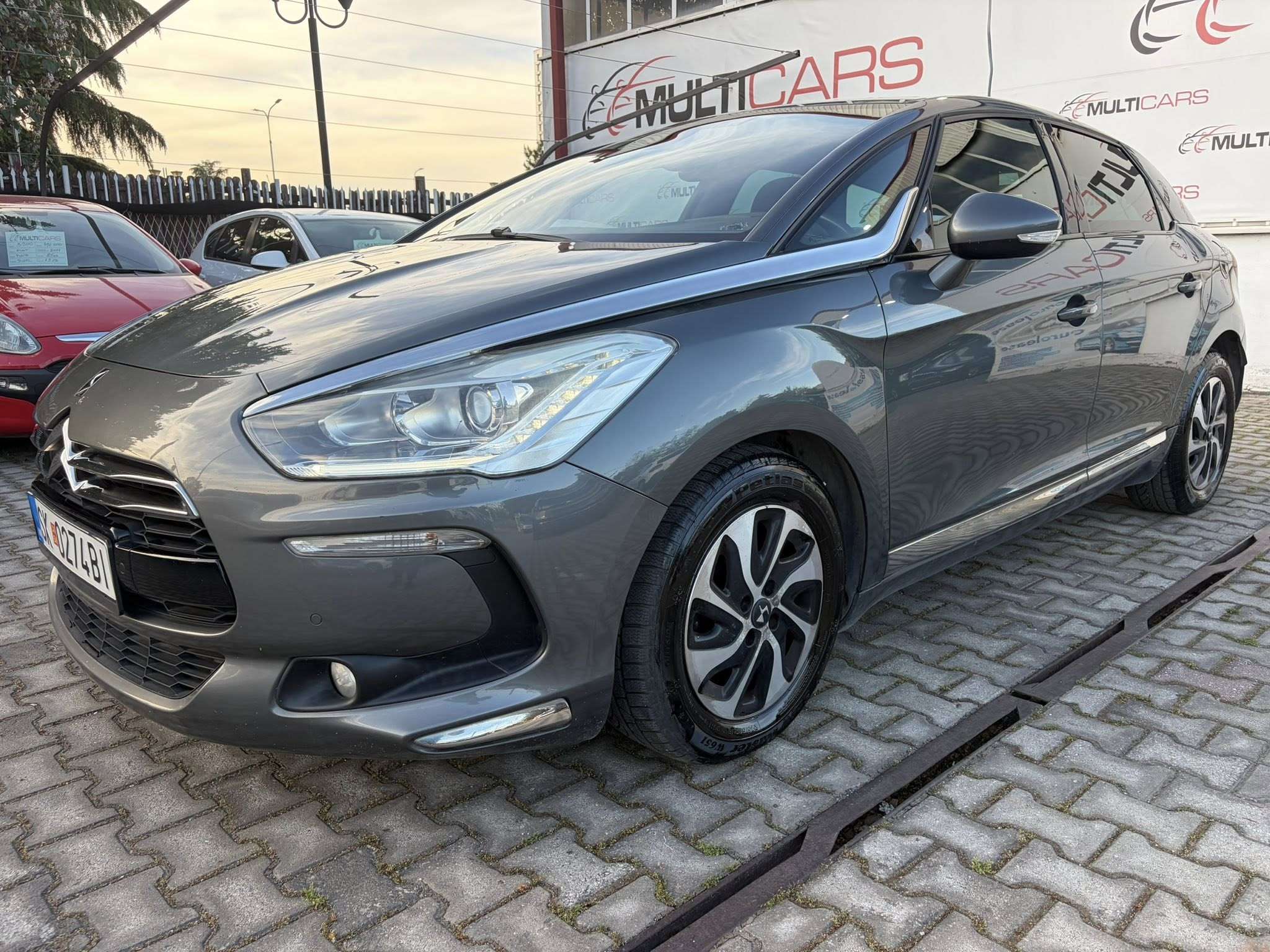 
								CITROEN DS5 – 1.6HDI – 2013 full									