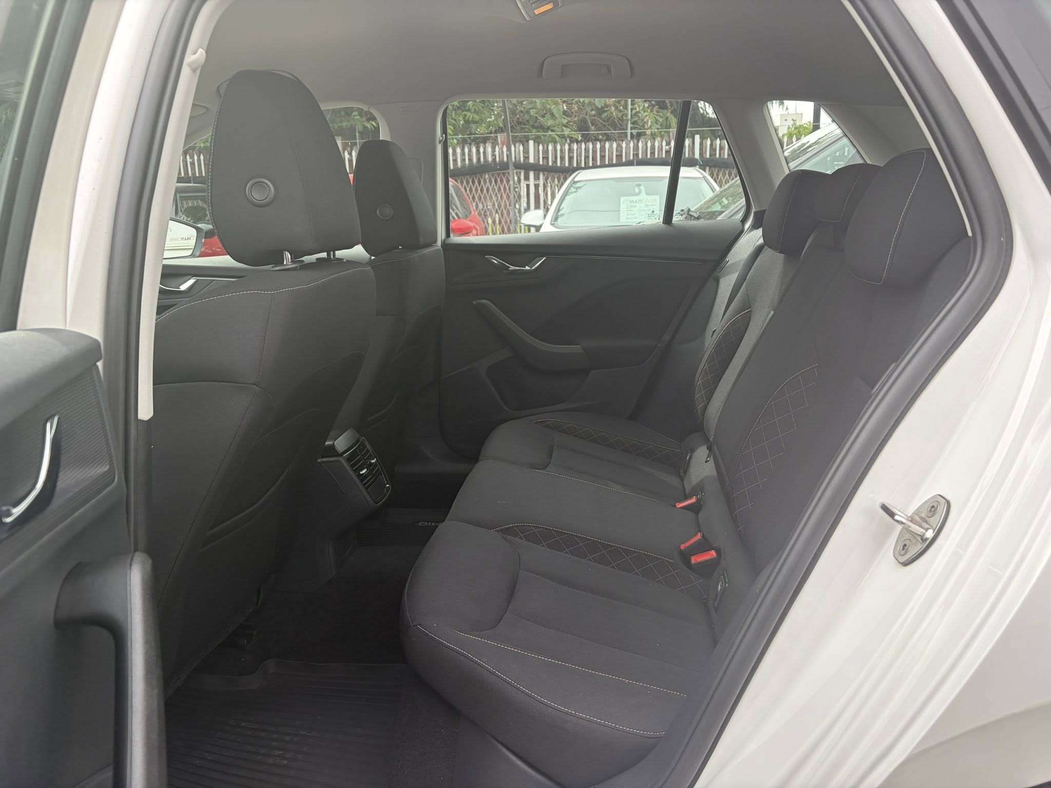 
								SKODA KAMIQ – 1.0 TSI – 2020 full									
