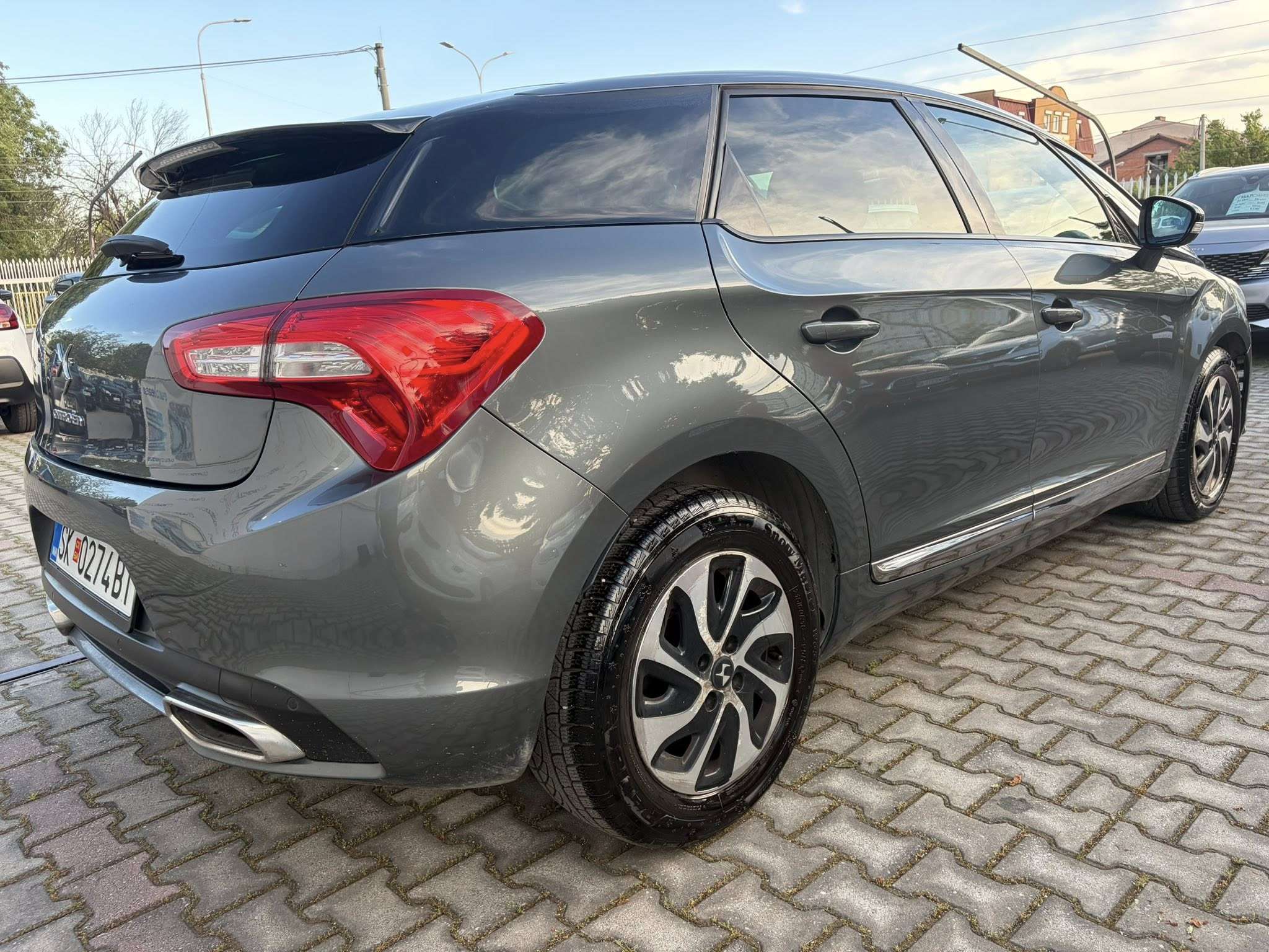
								CITROEN DS5 – 1.6HDI – 2013 full									