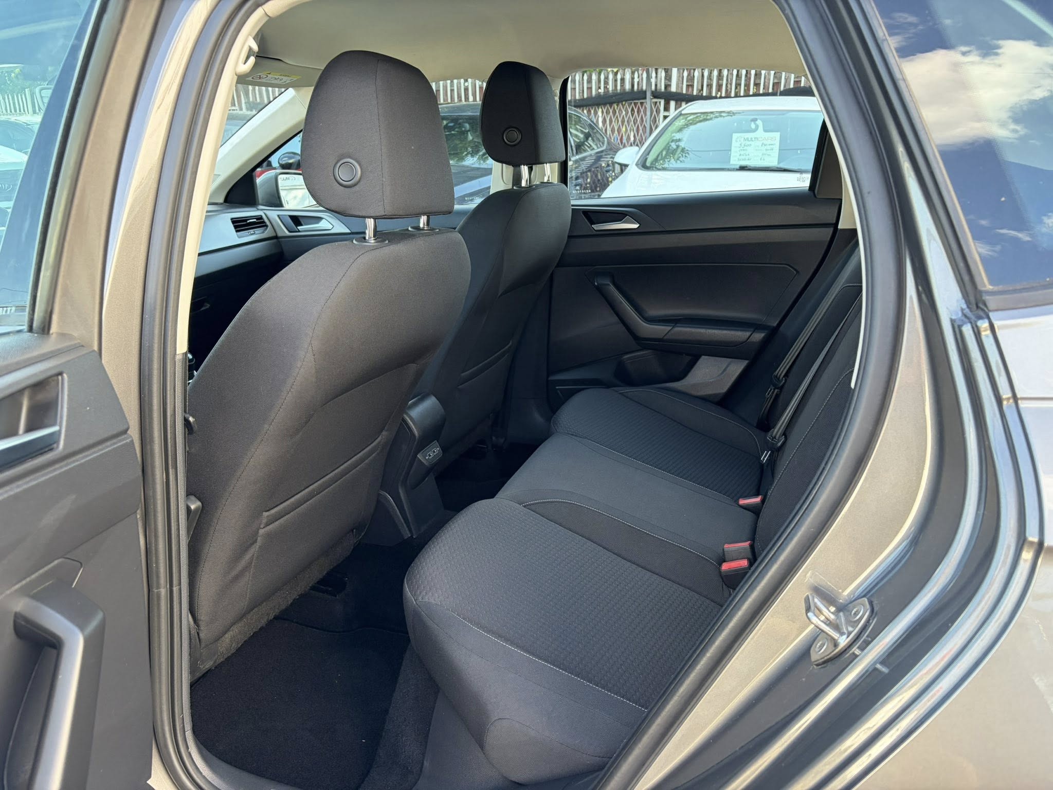
								VOLKSWAGEN POLO Comfortline – 1.6 TDI – 2019 full									