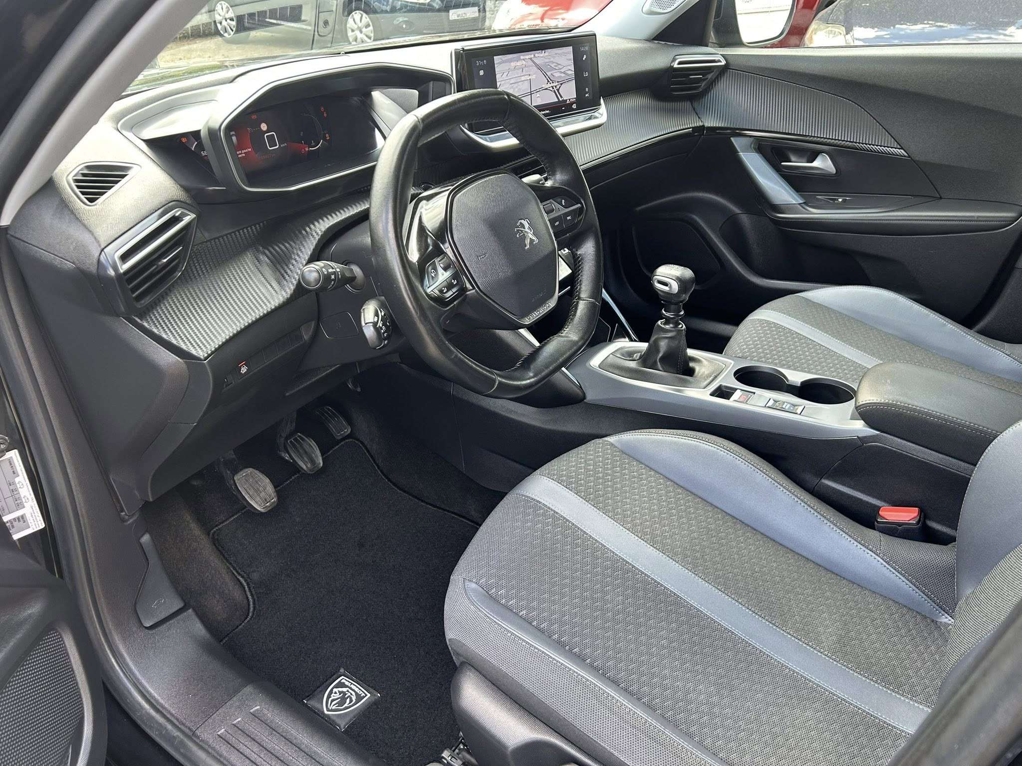 
								PEUGEOT 2008 Allure – 1.5 HDI – 2020 full									
