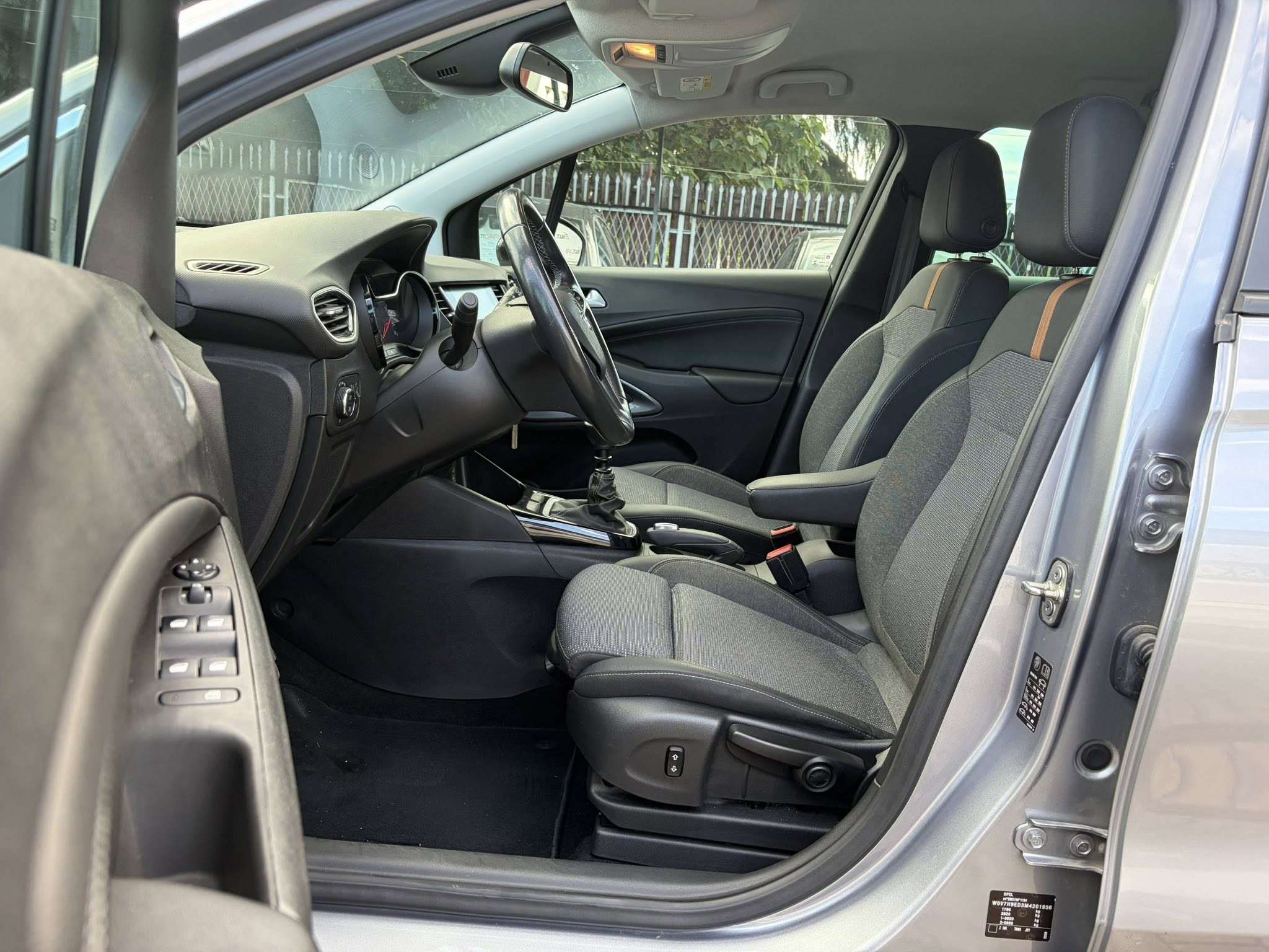 
								OPEL CROSSLAND X Elegance – 1.2I – 2021 full									
