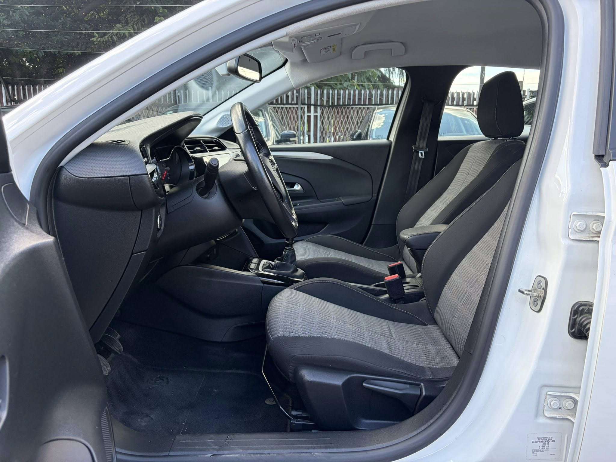 
								OPEL CORSA Business Edition – 1.2I – 2021 full									